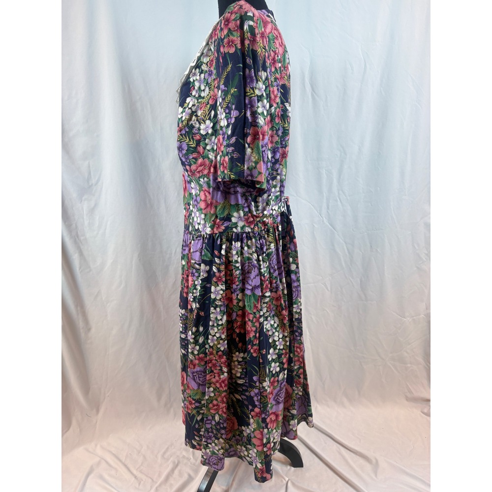 Sweet Reason Vintage Floral Midi Dress Lace Collar Pearl Buttons Navy Plus 22W - Picture 10 of 16